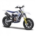 Bburago 1/18 motor, többféle 18-51030