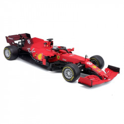 Bburago 1/18 versenyautó - Ferrari, 2021-es szezo