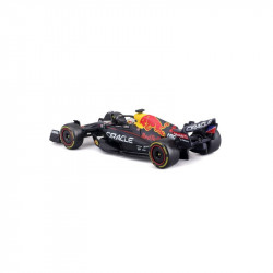 Bburago 1/43 versenyautó - Red Bull versenyautó RB18(with helmet)