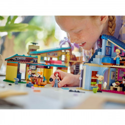 LEGO 42620 Olly és Paisley családi házai