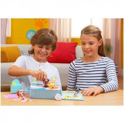 Pancsoló kutyusok, jacuzzival Állatfigura, állatszett