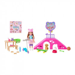 Barbie chelsea gördeszka park Baba, babakocsi Barbie