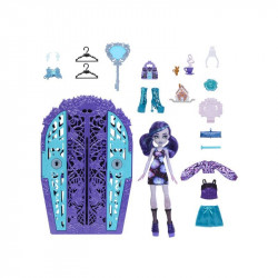Monster High rémes nyomozás kertitkok - Twyla Baba, babakocsi Mattel