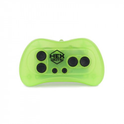 Falon mászó távirányítós gekkó