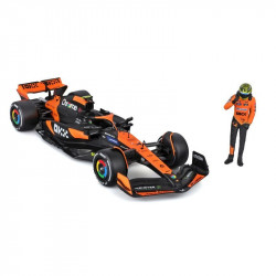 Bburago 1/24 F1 versenyautó pilótával - McLaren MCL38