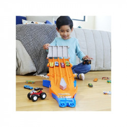 Hot wheels Monster trucks hajsza pályaszett