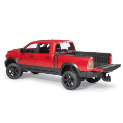 RAM 2500 kisteherautó