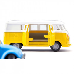 VW T1 utánfutóval