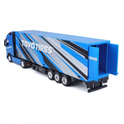 Bburago Street Fire - Volvo Globetrotter kamion 1:43