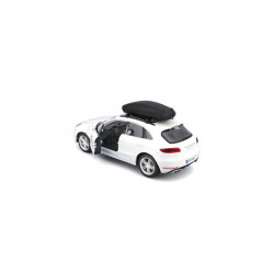 Bburago 1/24 Porsche Macan tetőcsomagtartóval