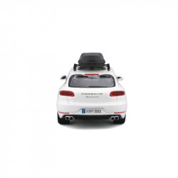 Bburago 1/24 Porsche Macan tetőcsomagtartóval
