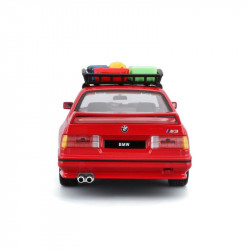 Bburago 1/24 BMW 3 M3 tetőcsomagtartóval