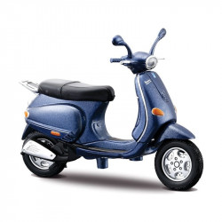 Maisto 1/18 Vespa robogók, több féle
