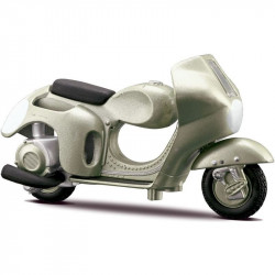 Maisto 1/18 Vespa robogók, több féle