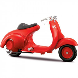 Maisto 1/18 Vespa robogók, több féle