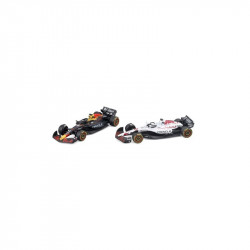Bburago 1/64 F1 versenyautó - Oracle Red Bull Racing F1 2 db-os/Verstappen