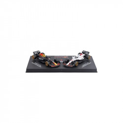 Bburago 1/64 F1 versenyautó - Oracle Red Bull Racing F1 2 db-os/Verstappen